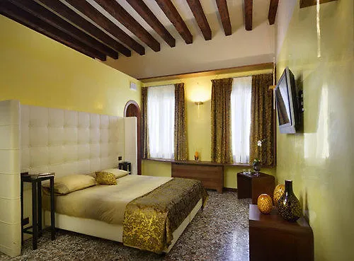 Bed and breakfast Abbazia De Luxe 3*