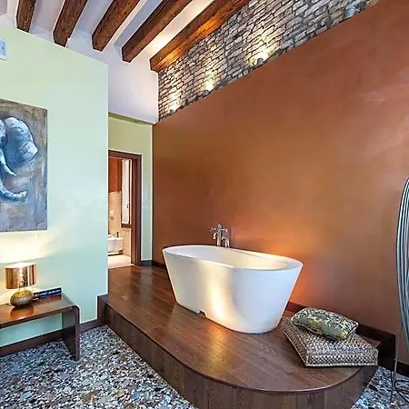 Bed & Breakfast Abbazia De Luxe 4*