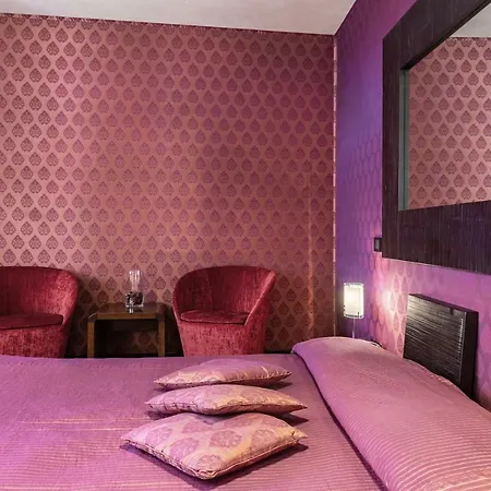 فندق مبيت وإفطار Abbazia De Luxe 3*